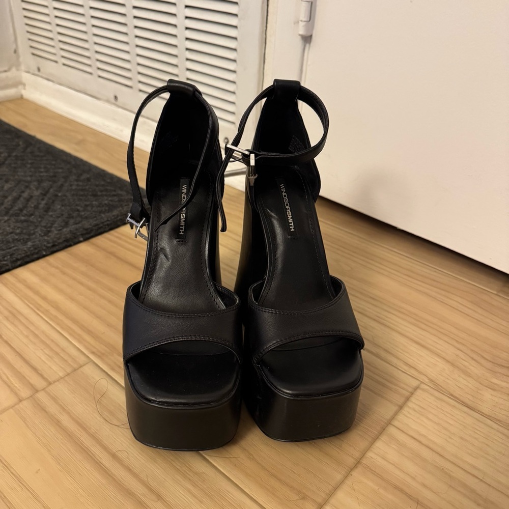Windsor Smith Black Open toe closed back platform heels